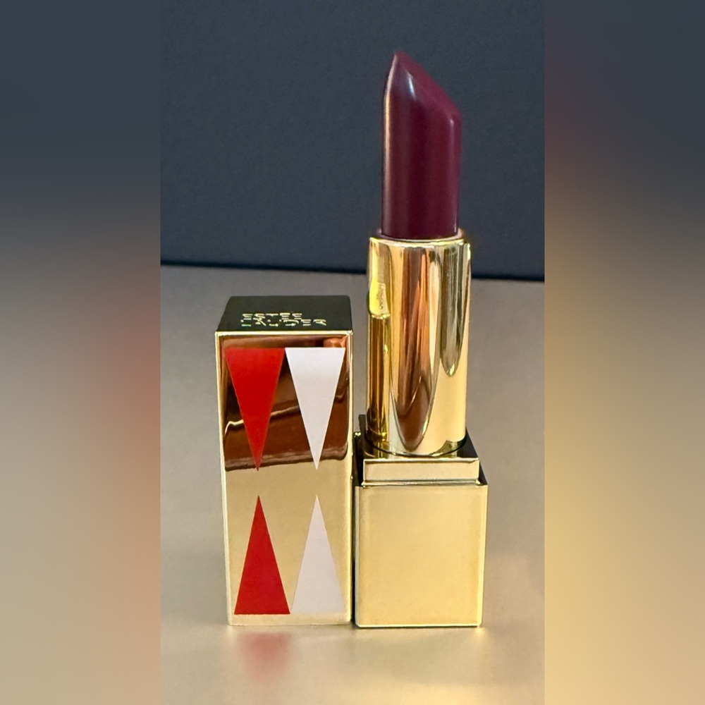 Estee Lauder Luxurious Lipstick Set - Insolent Plum & Candy NWT - Picture 7 of 9